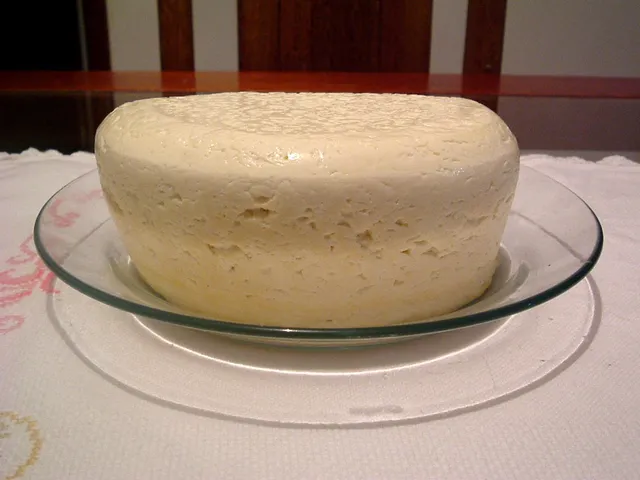 Photo of formaggio 1kg: Confronta il prezzo di formaggio 1kg in diversi paesi e vedi quanto pesa sul salario medio locale